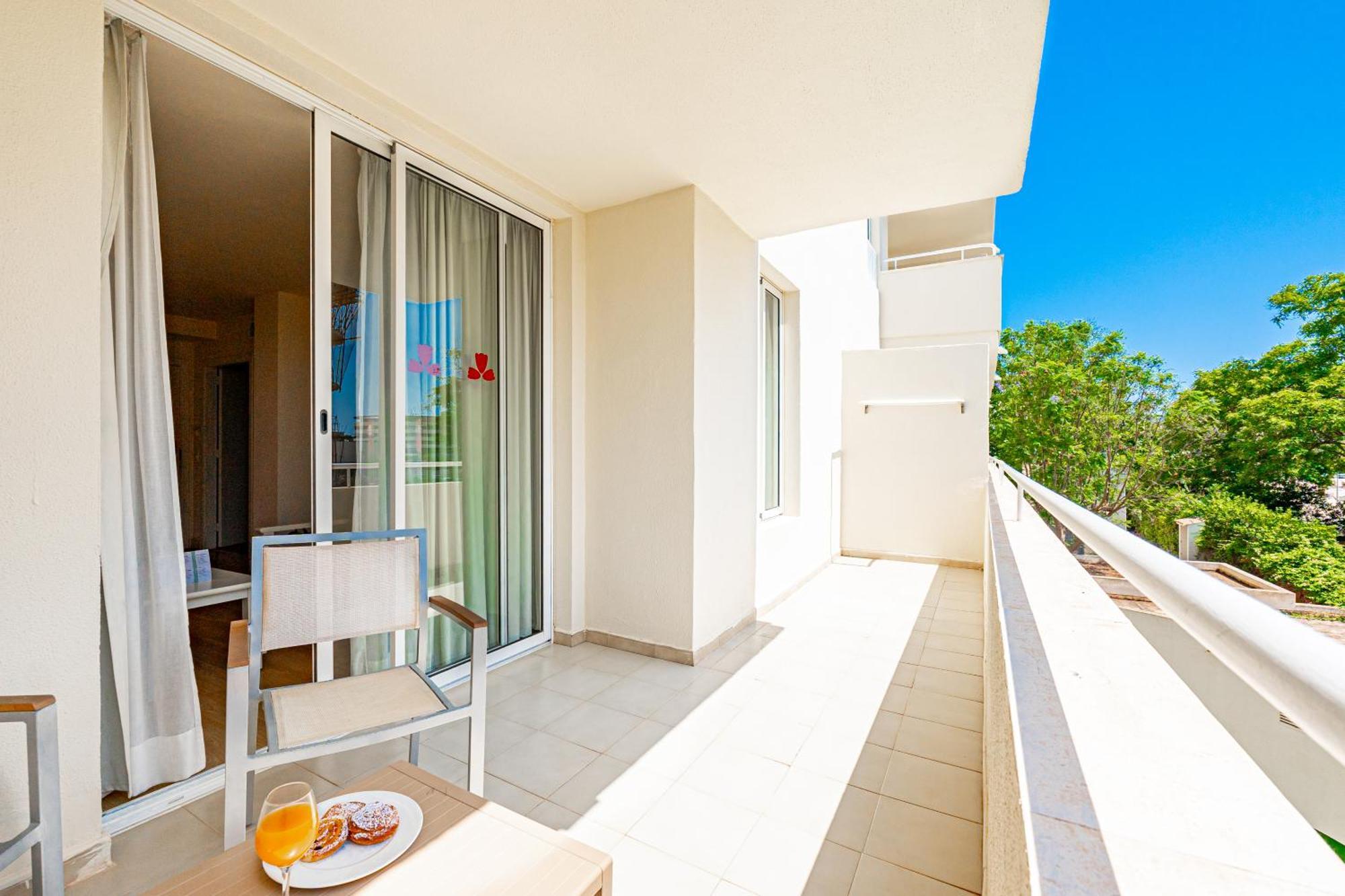 Hotel Rosella Affiliated By Intelier Sa Coma  Extérieur photo